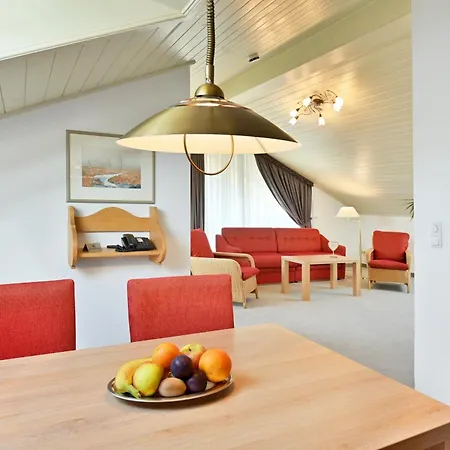 Landhaushotel Hof Wasserkuppe Poppenhausen Esterno foto
