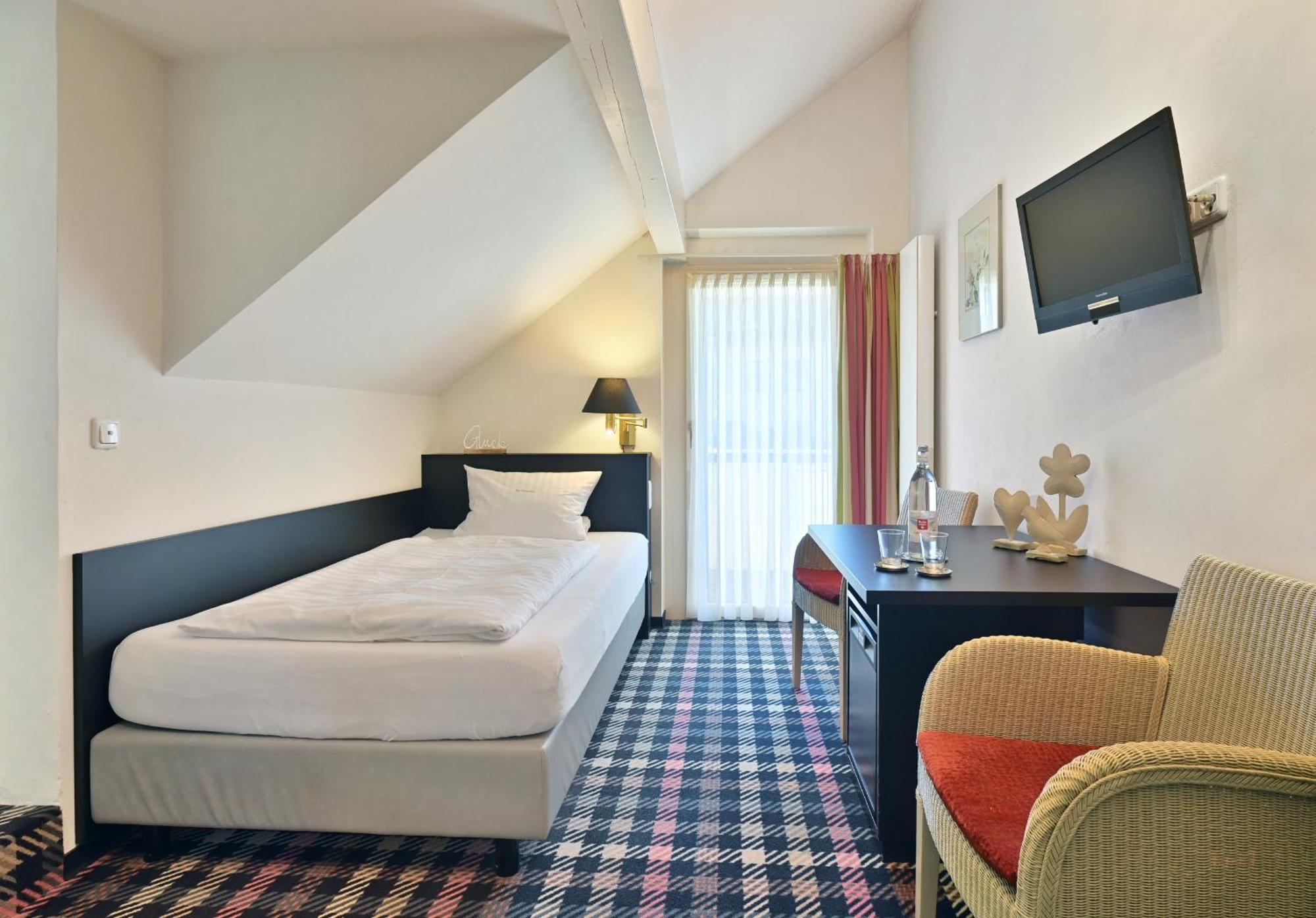 Landhaushotel Hof Wasserkuppe Poppenhausen